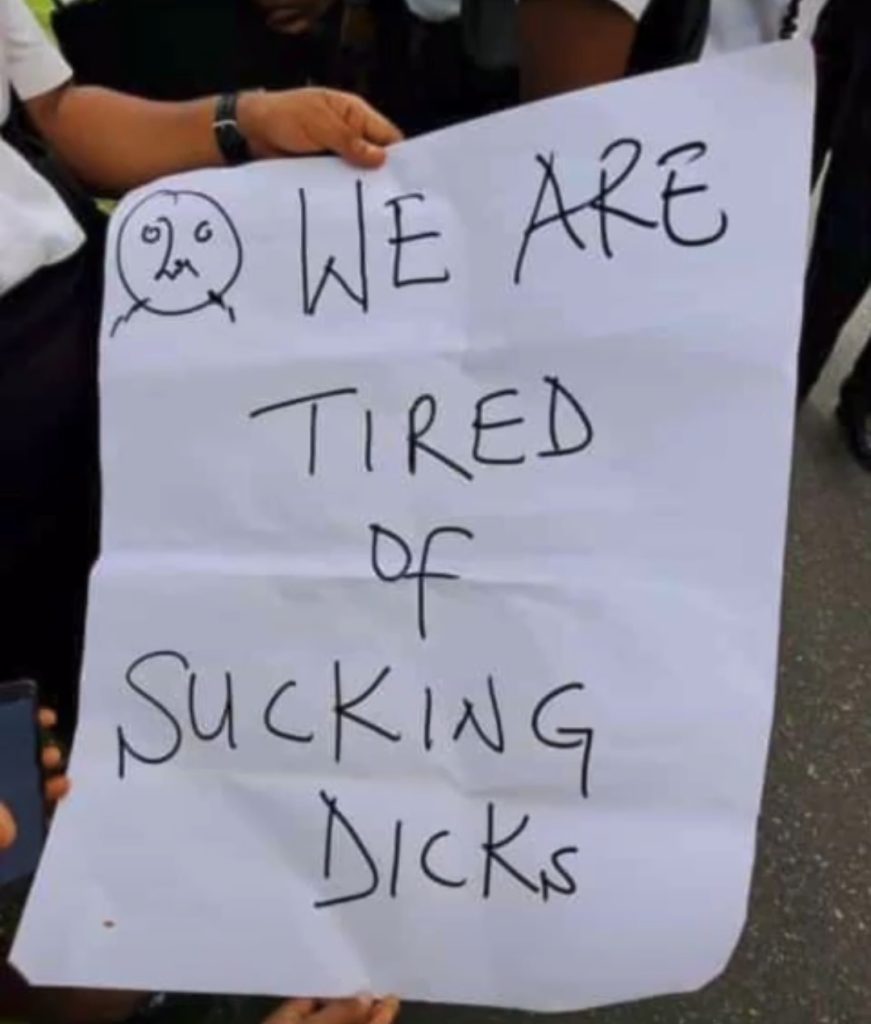 "We're tired of sucking d!cks", UNICAL students protest against randy lecturers