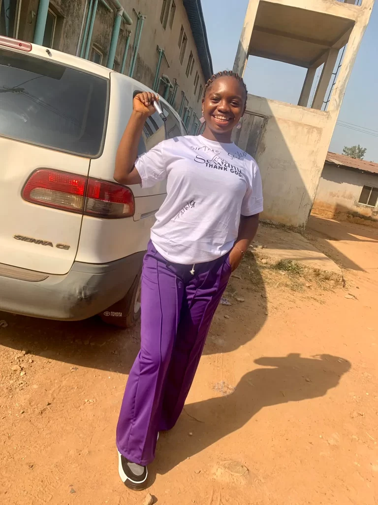 Lady shares how she got pregnant in her 200-level and still graduated with First Class despite being rejected by her parents