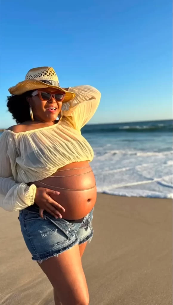 South African Actress "Bubu Mazibuko" Is Heavily Pregnant, Expecting A Baby At 47