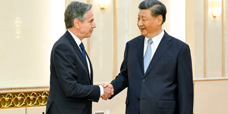 Antony Blinken and Xi Jinping (Photo: EPA)