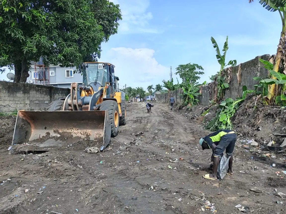 Otu begins construction of impassable roads in Calabar