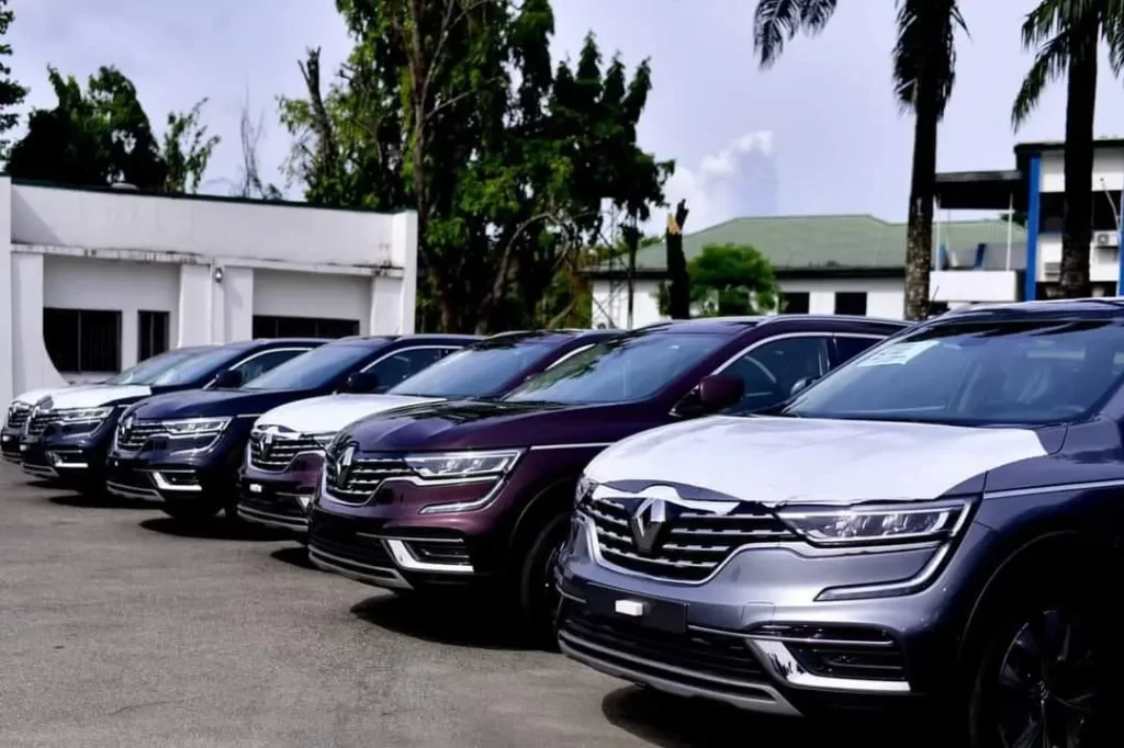 Governor Otu Presents 31 SUVs to Commissioners