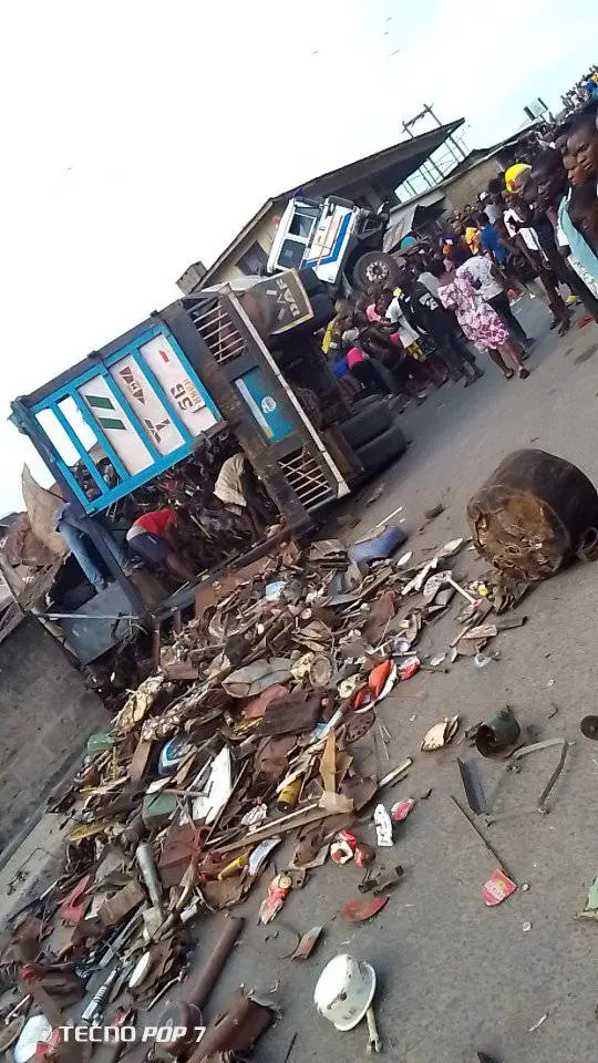 2-year-old baby, one other killed as truck carrying condemned iron rams into building in Cross River