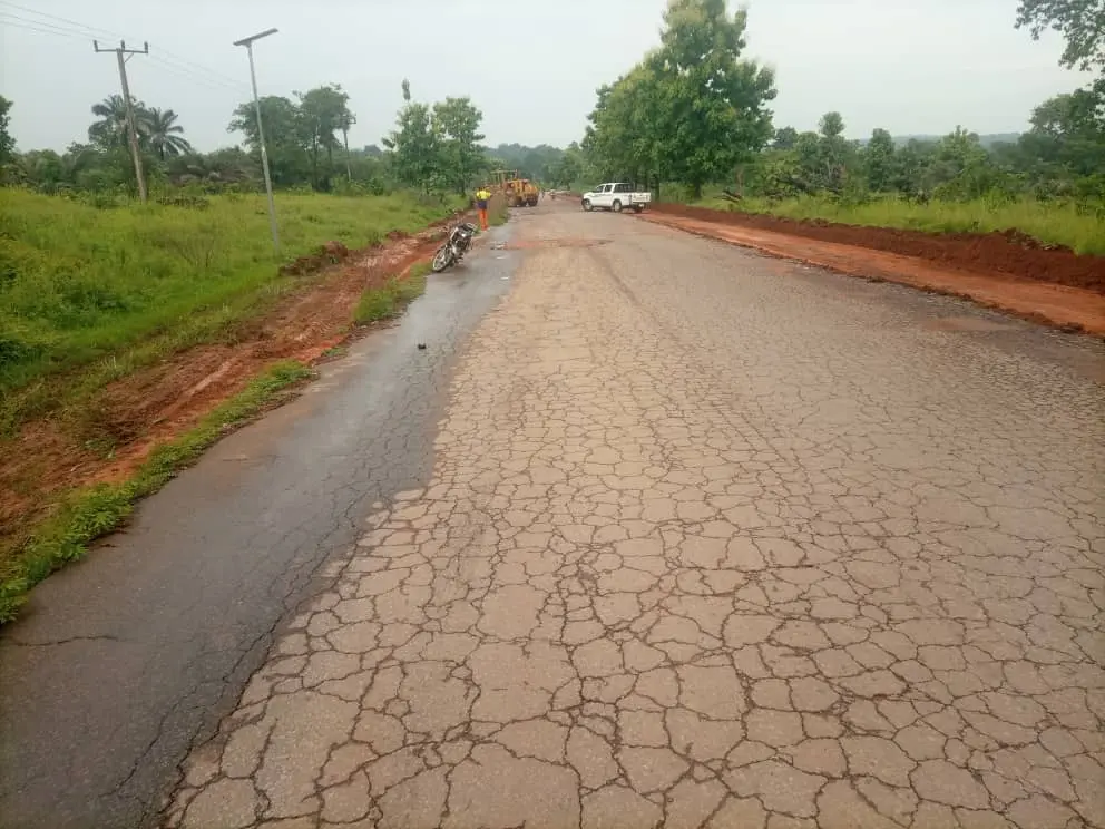 Gov Otu begins road rehabilitation in Ogoja