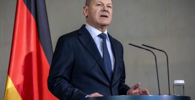 German Chancellor Scholz asks parliament for vote of confidence