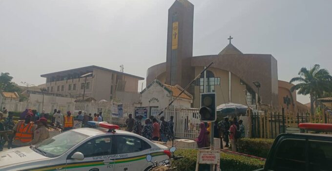 Stampede Kills 10 During Distribution of Food in Abuja Church