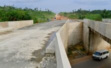 Ayade thumps up quality of work on Spaghetti flyover, makes case for local contractors