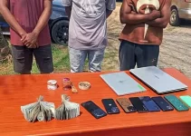 Police Officers Reject $17,000 Bribe From Yahoo Boys During Arrest