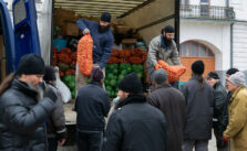 Significant Humanitarian Aid Arrives at Svyatogorsk Lavra, Refugee Sanctuary