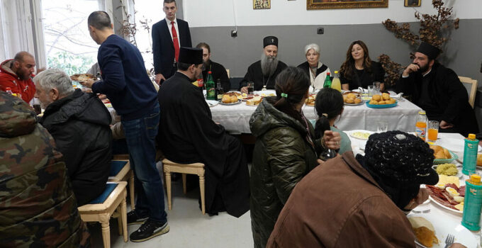 Serbian Patriarch Celebrates Christmas with the Homeless and Inaugurates New Addiction Treatment Center