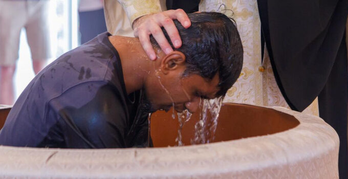 Six Men Receive Baptism in Singapore