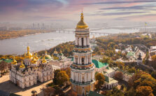 Court Halts Eviction of Monks from Kiev Caves Lavra, Securing Legal Win for Canonical UOC