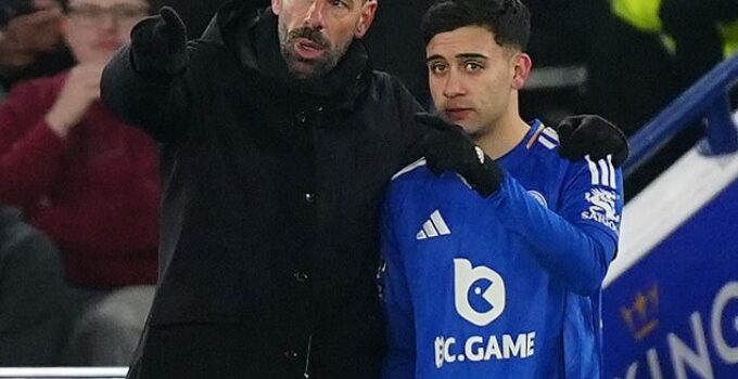 Ruud van Nistelrooy Engages in Heated Confrontation with Leicester Players Following Fulham Loss