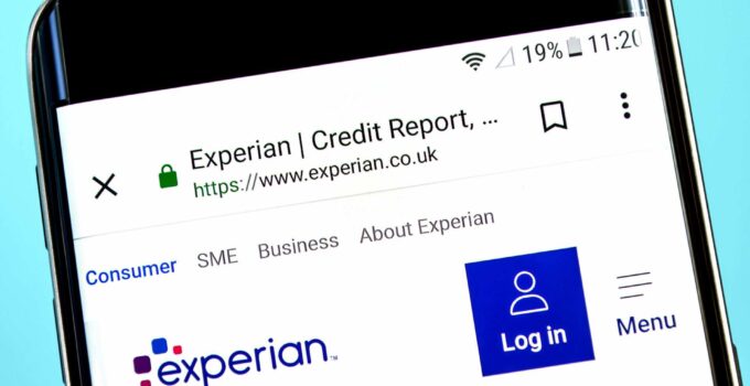 Experian Sued for Allegedly Neglecting Consumer Complaint Investigations