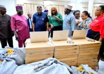 Gov Otu Pledges ₦5bn to Healthcare, Unveils 196 Laptops for Statewide Use