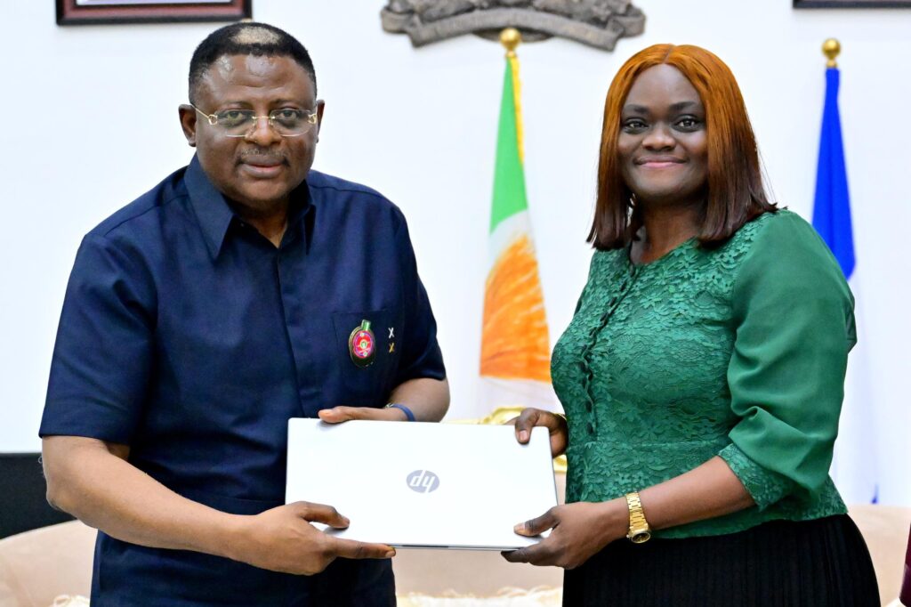 Gov Otu Pledges ₦5bn to Healthcare, Unveils 196 Laptops for Statewide Use