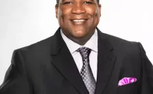 Curt Menefee: Biography, Age, Wiki, Net Worth, and Relationship Status