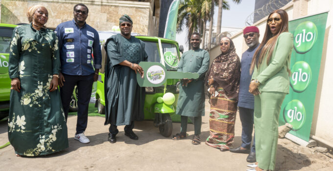 Glo Festival of Joy: Winners Awarded Prizes in Abuja