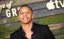 DeRon Horton from ‘Dear White People’ Shares Experience of Being Shot in the Arm Before Christmas