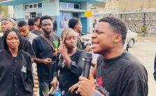UI Students Stage Protest Over 82-Day Power Outage at UCH