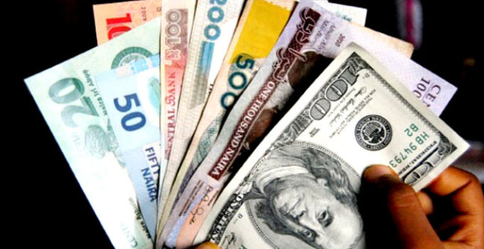 Naira Responds to Rising Inflation, Drops N1.45 at Official Exchange Rate