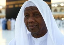 Pastor Adeboye Reacts to Muslim Viral Image