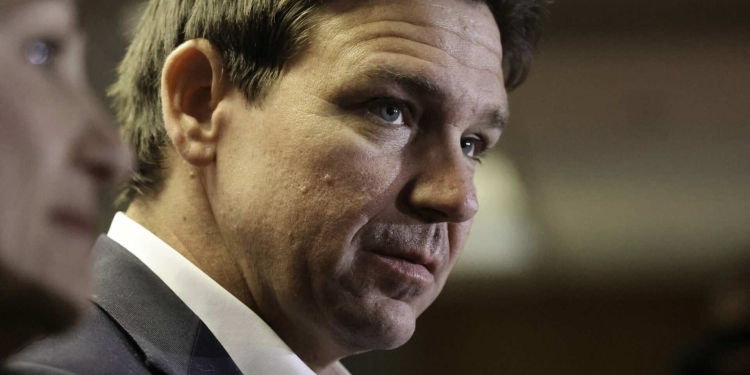 DeSantis Advocates for Relocating NASA Headquarters to Florida