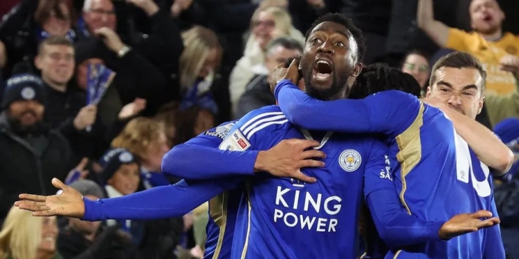 We Must Keep Ndidi at Leicester — Van Nistelrooy