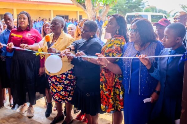 c7624d9a 1b10 4e50 ba36 47acbf5ef711 Akwa Ibom First Lady Gives Secondary School Facelift