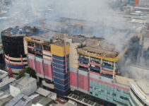 VIDEO: Jakarta Shopping Mall Fire Leaves 4 Dead, Several Missing