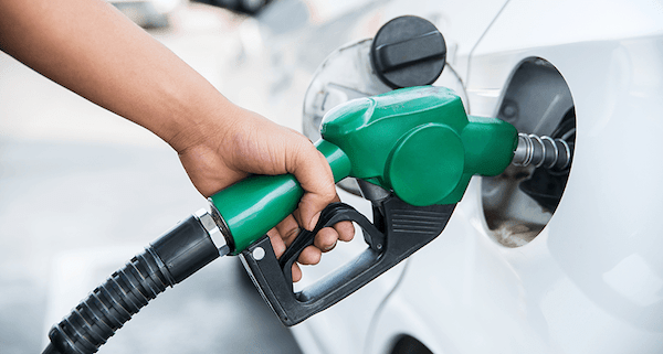 Following Dangote Refinery's Price Hike, Filling Stations Raise Fuel Prices to N1,090 per Liter