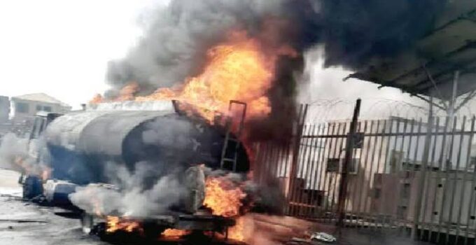 50 Lives Lost in Niger Fuel Tanker Explosion