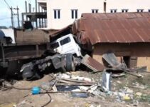 Truck collides with building in Benue, resulting in the deaths of nine family members.