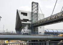 Lagos Government Shuts Down Oshodi Pedestrian Bridge Due to Safety Concerns