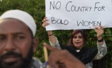 Father in Pakistan Fatally Shoots His US-Born Daughter Over TikTok Videos