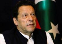 Former Pakistani Prime Minister Imran Khan and Wife Sentenced in Corruption Case