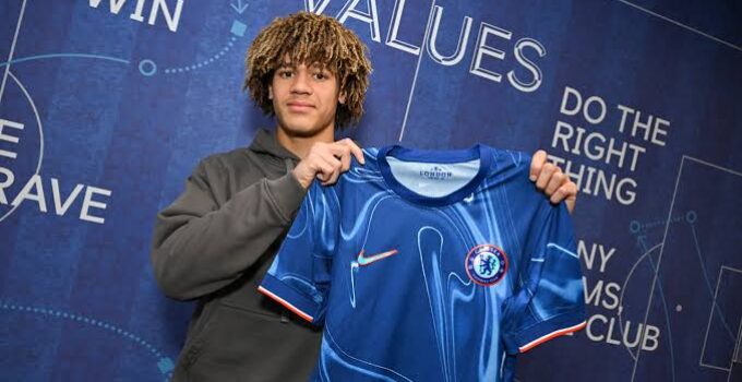 Landon Emenalo, son of Nigerian football legend, secures his first professional contract with Chelsea