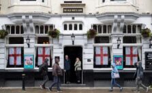 Proposed Employment Law Sparks Concerns Over Freedom of Speech in UK Pubs