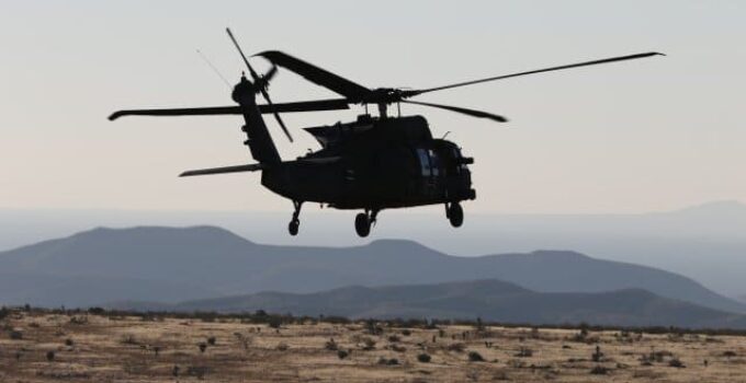 Video: Mid-Air Collision Between US Army Blackhawk Helicopter and Passenger Plane