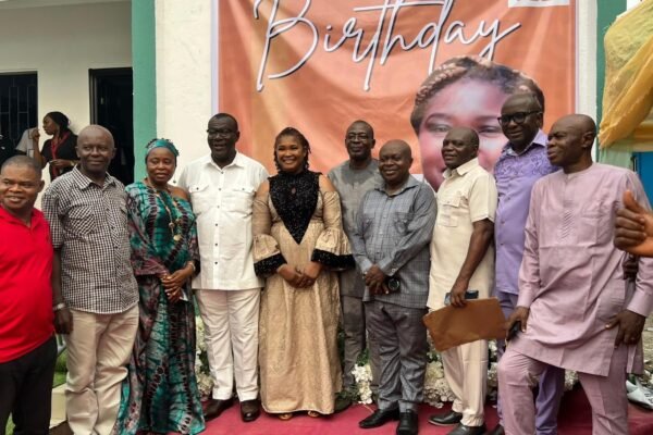 Senator Ita-Giwa Hails NUJ Cross River on Hall of Fame