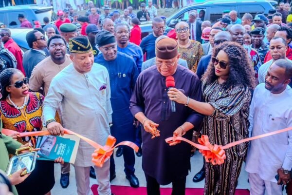 73422846 e6d9 41bb 80ff 313b3867c021 1 Valentine Gift: Governor Eno Inaugurates Patience Umo Eno Antenatal Complex at UUTH
