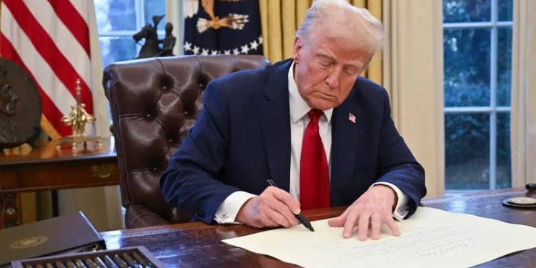 Trump Justifies New Tariffs, Claims Economic "Pain" Will Be "Worth the Cost"