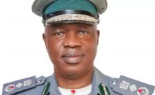 Lawmakers Call on Customs CG Regarding Top Officials' Reluctance to Retire