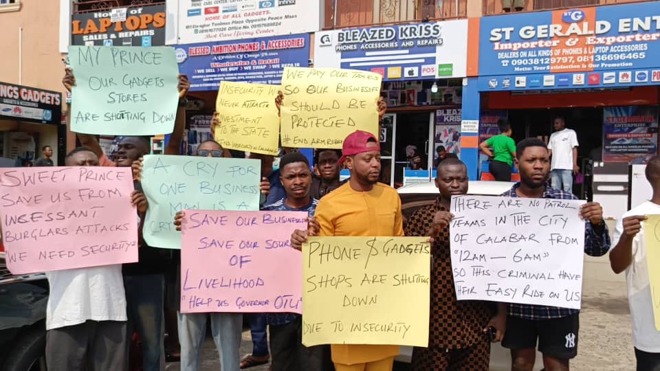 Phone and Gadget Dealers Lose Almost a Billion to Burglars in Calabar