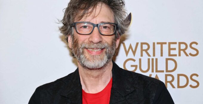 Neil Gaiman Faces Lawsuit from Former Nanny Alleging Sexual Abuse and Rape