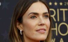 Mandy Moore Criticizes Amazon for Delivering Package to Her In-Laws’ Burned Home
