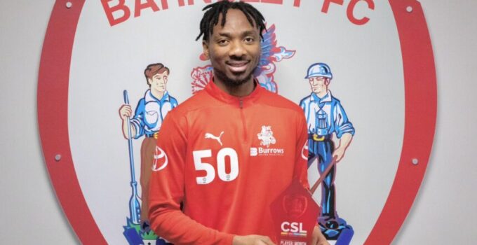 Kelechi Nwakali Gains Attention with Prestigious Barnsley Award