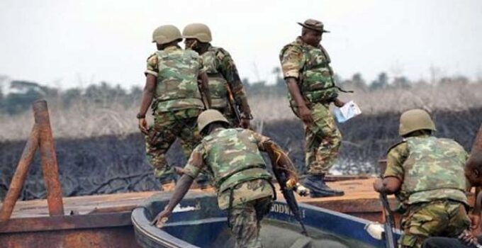 Navy Detains Nine Alleged Oil Thieves in Akwa Ibom