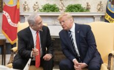 An Observer in the Oval Office: A Glimpse into a Private Conversation