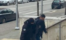 Teenager Facing Attempted Murder Charges for Stabbing Brother in Thessaloniki | eKathimerini.com